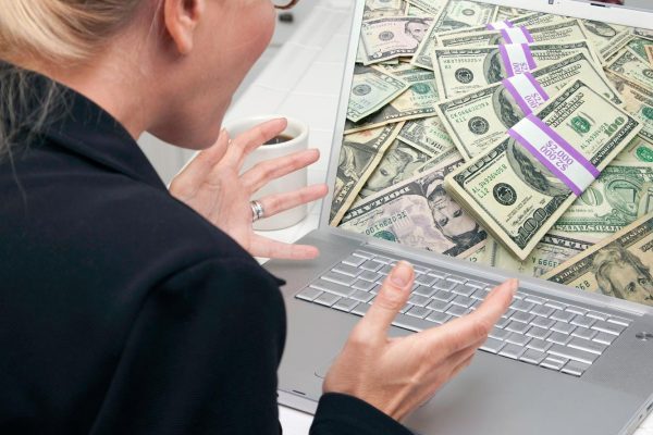 Top 10 Places To Find Money While Walking