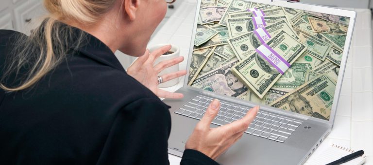Top 10 Places To Find Money While Walking